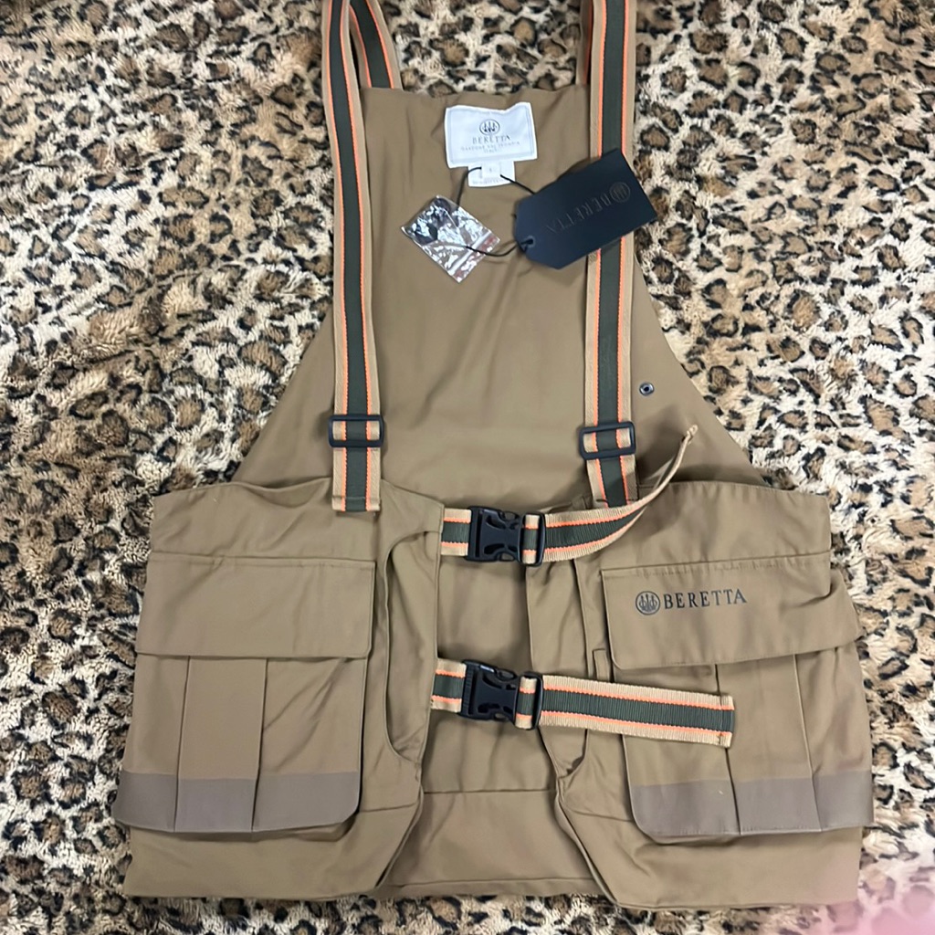 Mens Beretta Hunting Vest Adjustable Straps